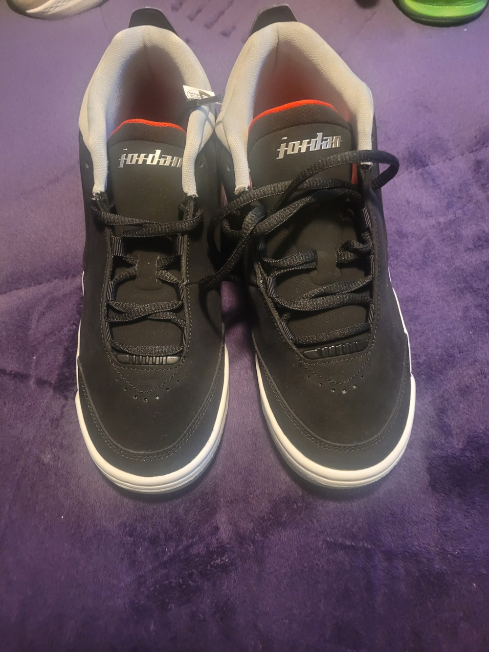 Jordan Men’s Black/White Low-Top Sneakers